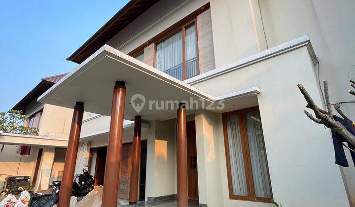 Disewakan Rumah Cipete Siap Huni Semi Furnished  1