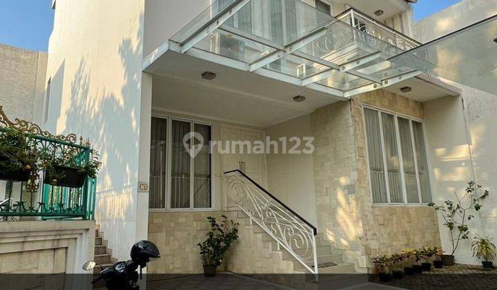 Disewakan rumah area Cipete Semi Furnished dalam townhouse  1