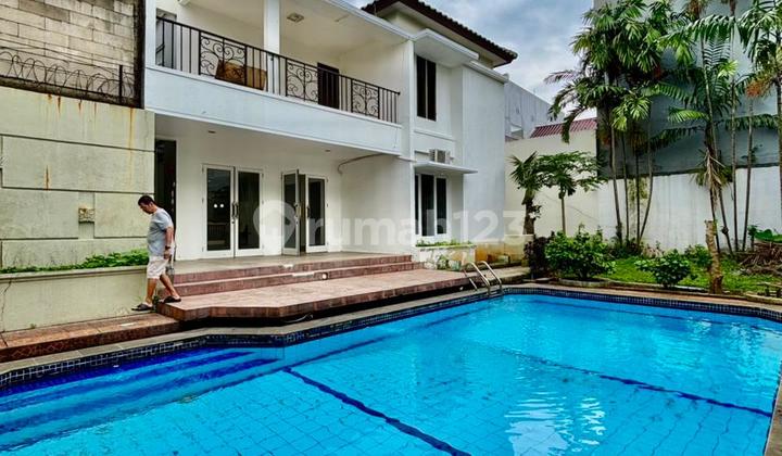 Disewakan Rumah bisa untuk Kantor Siap Huni 2