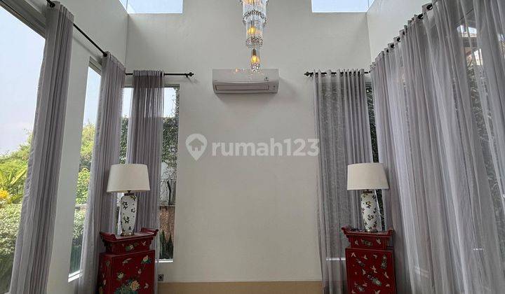 Disewakan Rumah Area Pondok Indah Semi Furnished  1