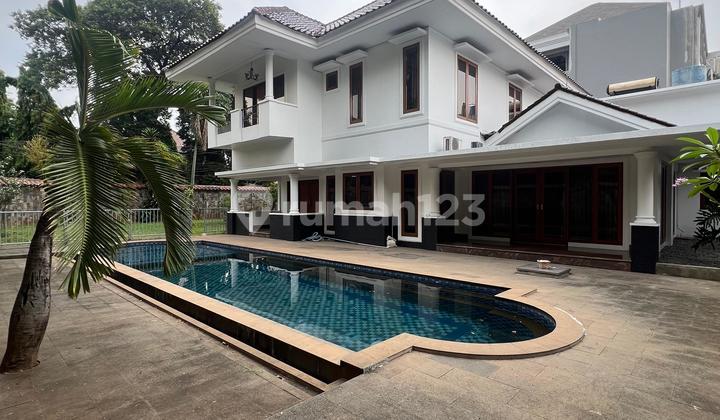 For Rent Menteng House Fully Furnished Ready to Occupy