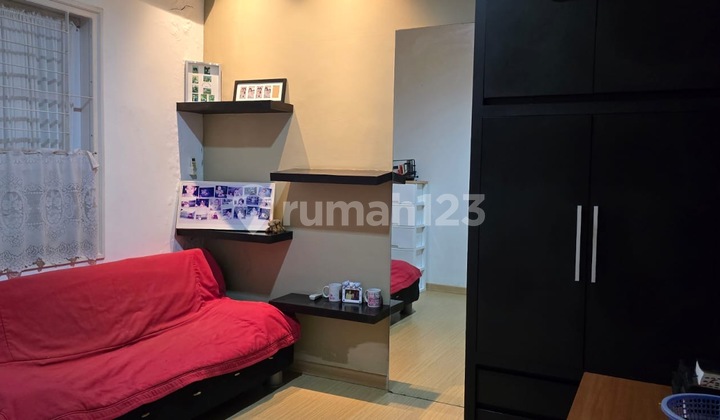 Modern House in Jingganagara, Parahyangan New City Modern House in Jingganagara, Parahyangan New City