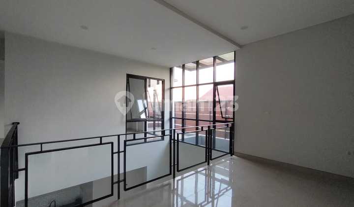 Rumah Baru Siap Huni Taman Holis Indah 2