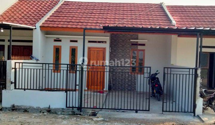 Rumah siap huni dengan konsep minimalis modern 1