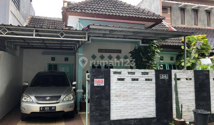 Rumah bagus di Jalan sumurbroto semarang SHM 1