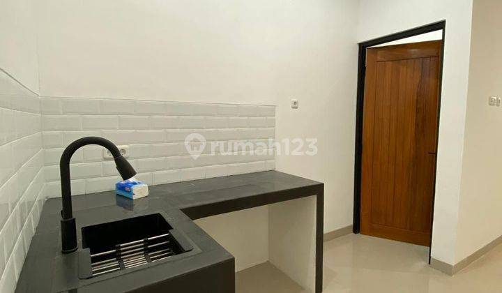 Di Jual Rumah di Jalan karang rejo banyumanik semarang SHM 2