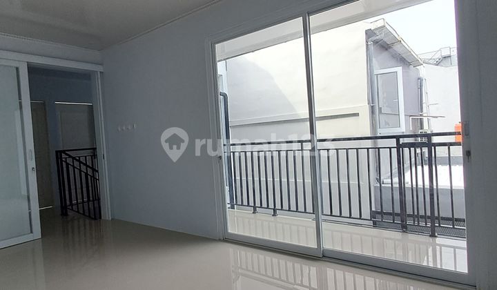 Citragrand House in Semarang is Good with Freehold Title 2