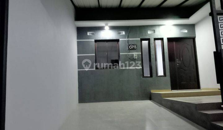 Di Jual Rumah 800 Jt'An Di Jalan Puri Anjasmoro Semarang Barat  2