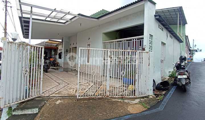 Di Jual Rumah Strategis Lokasi Di Jl. Sri Rejeki Raya No. 5, Gisikdrono, Semarang Barat, Kota Semarang, Jawa Tengah, Indonesia, 50149, Sri Rejeki 1