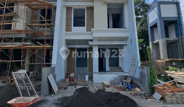 Rumah 2 Lantai Diamond Grafika, Banyumanik SHM 2