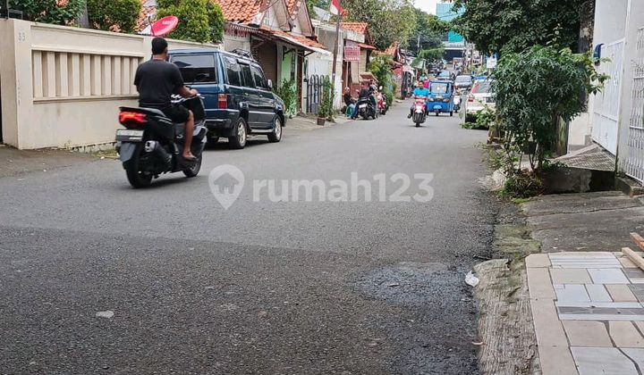 Di Jual Rumah Kebayoran Lama Jakarta Selatan 1