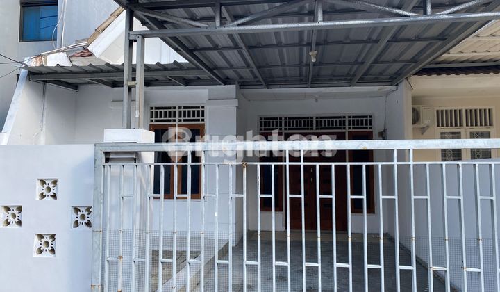 Rumah Taman Royal Cluster Jati Cipondoh Tanah Tinggi Tangerang