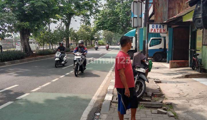 Ruko di Jalan Utama I Gusti Ngurah Rai di Cipinang, Jakarta Timur  2