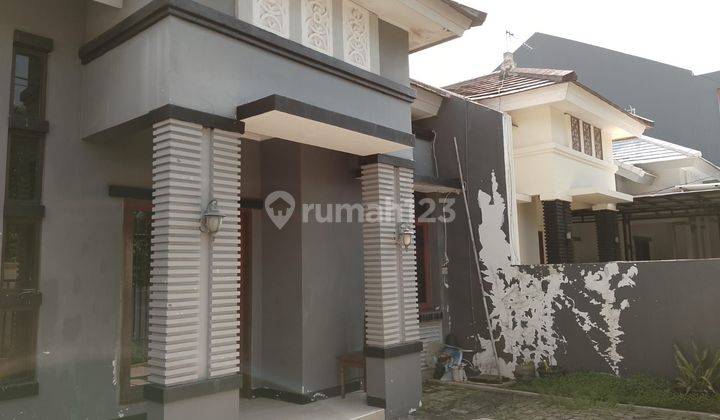 Di Sewakan Cepat Rumah Cluster Aralia, Harapan Indah 2 Bekasi
 1