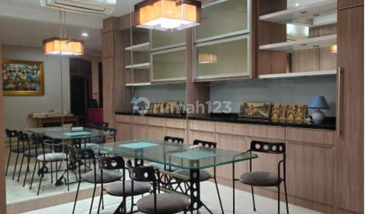 DI Sewakan RUMAH Cantik 2 Lt 
Fully Furnish di Griya Inti Sentosa
Sunter Jakarta Utara
 1