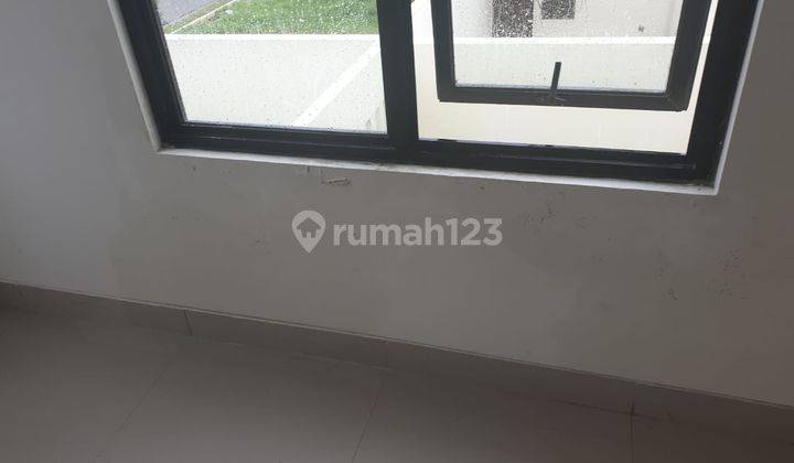 Jual Rumah Hook 2 Lt Green Araharapan Indah Bekasi 2