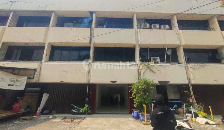 Sewakan Ruko 3,5 Lt Pinggir Jalan Raya Klender Duren Sawit,Jakarta Timur
 1