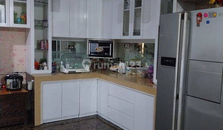 Jual Rumah 2.5 Lantai Siap Huni Dalam Cluster Di Grand Galaxy City Bekasi 2