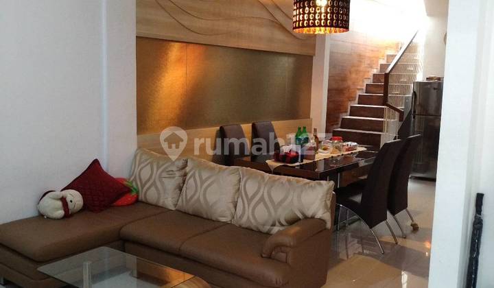 For Sale Ready-to-Occupy House in Melodi Mas, Kelapa Gading, North Jakarta 2