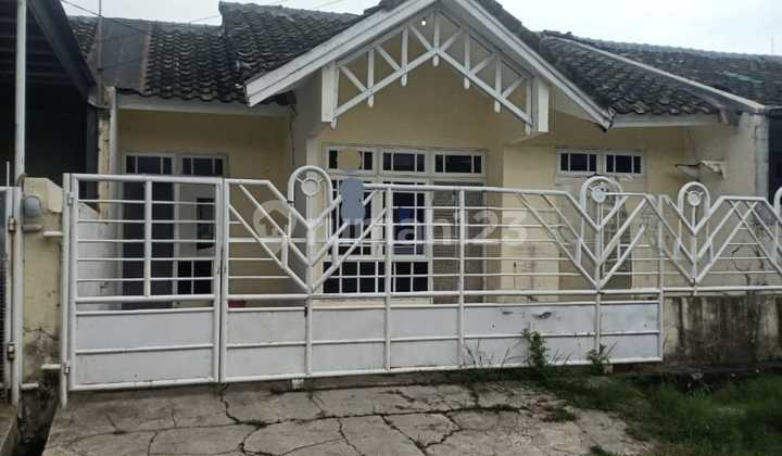 House for Sale in Harapan Indah, Bekasi City.