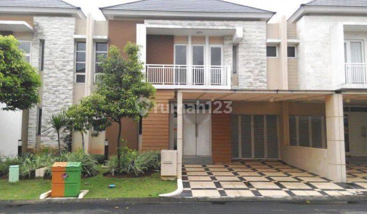 Dijual rumah dalam Cluster Lotus  di Sumarecon Bekasi 
  1