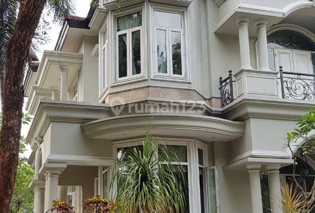 Dijual rumah mewah Design Spanyol Furnished 2 lantai di Cluster Monaco Kota Wisata Cibubur Jakarta Timur 2