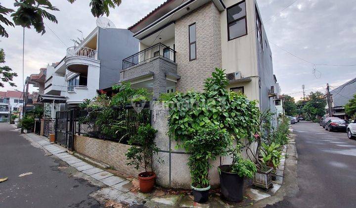 Dijual rumah siap huni 2 lantai di Kelapa Gading Timur, Jakarta Utara 2