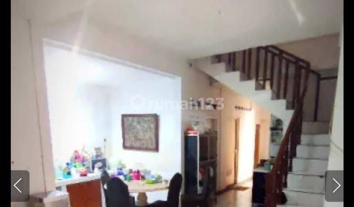 Dijual rumah lokasi strategis, Rawamangun Jakarta Timur

 2