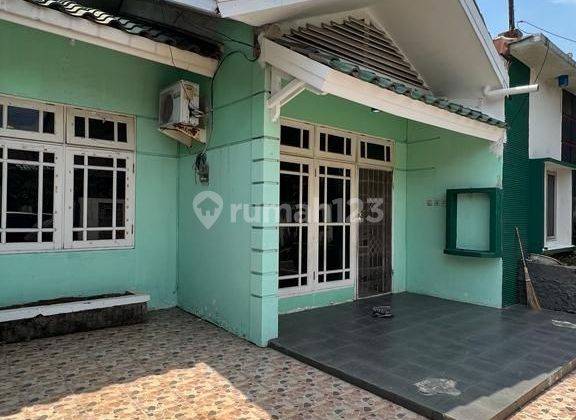 Dijual cepat rumah di Harapan Indah Bekasi 1