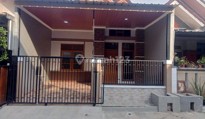 Dijual rumah baru siap huni di Taman Harapan Baru, Bekasi
 1