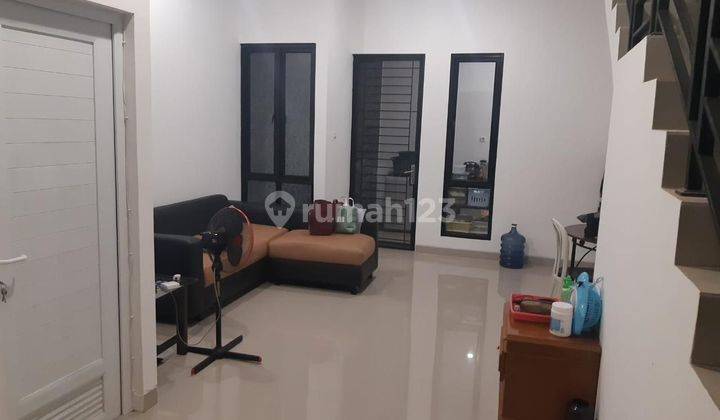 Dijual rumah 2 lantai di Gading Putih (Area Summarecon) Kelapa Gading, Jakarta Utara 
 2