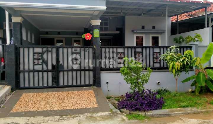 Dijual Rumah 1 1/2 Lantai Siap Huni Di Taman Sari, Harapan Indah Bekasi