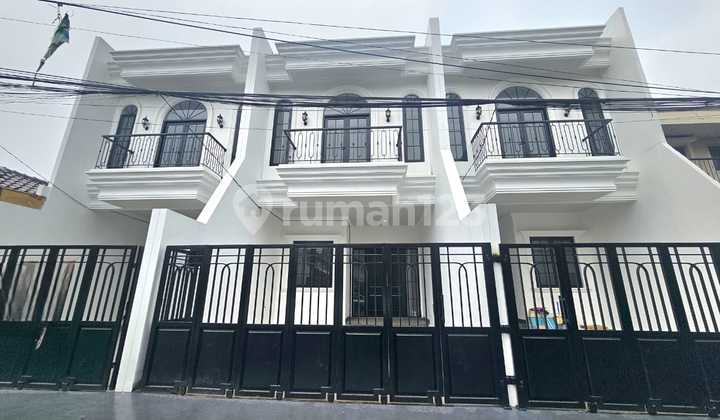 Dijual Rumah Baru Design Classic Modern Di Cipinang Cempedak, Jakarta Timur