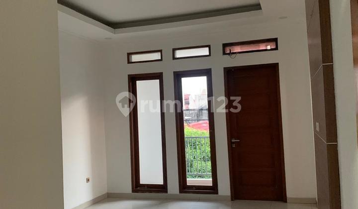 Dijual Cepat Rumah Siap Huni di Kemang Pratama Bekasi 2