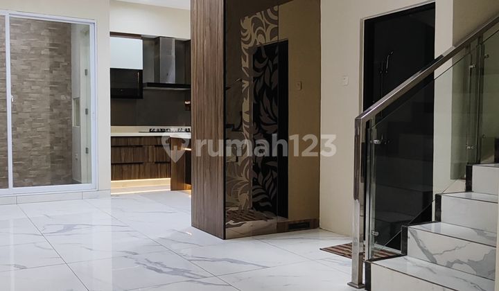 Dijual Rumah Brand New Premium Furnished Di Gading Pandawa, Kelapa Gading Jakarta Utara. 2