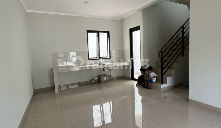 For Sale For Rent House In Regia Summarecon Crown Gading Cluster, Bekasi 2