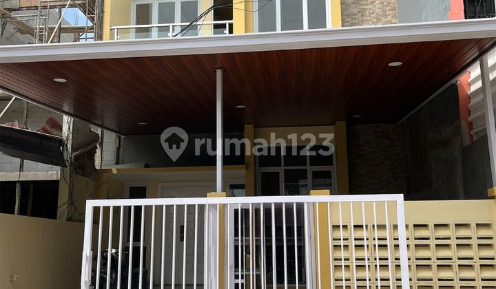 Dijual Rumah Siap Huni Di Permata Harapan Baru Bekasi.