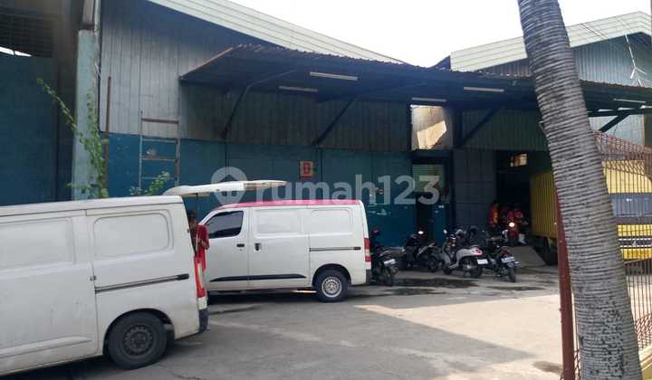 Warehouse For Rent in Pulo Gadung, East Jakarta. Warehouse For Rent in Pulo Gadung, East Jakarta.