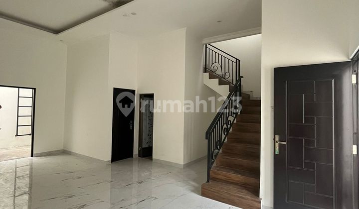 Dijual Rumah Baru Renovasi Siap Huni, Di Harapan Indah, Bekasi. 2