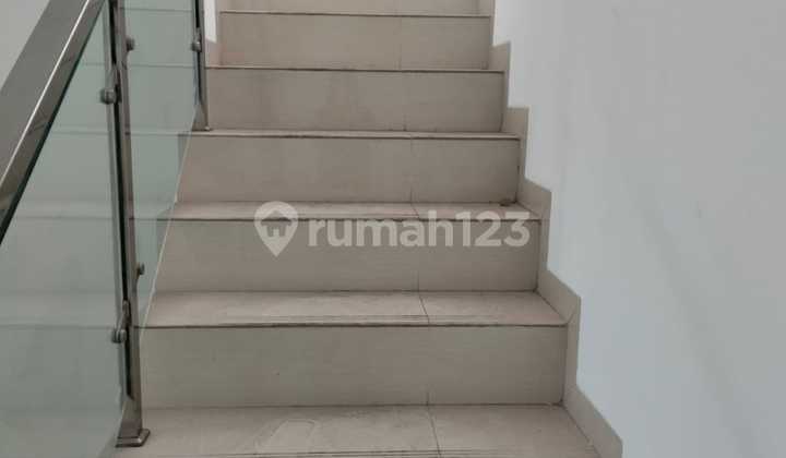 Dijual Rumah Hook, 2.5 Lt Di Pulomas Barat - Jakarta Timur 2