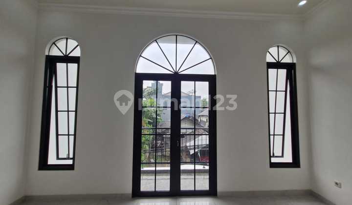 Dijual Rumah Baru Design Classic Modern Di Cipinang Cempedak, Jakarta Timur 2