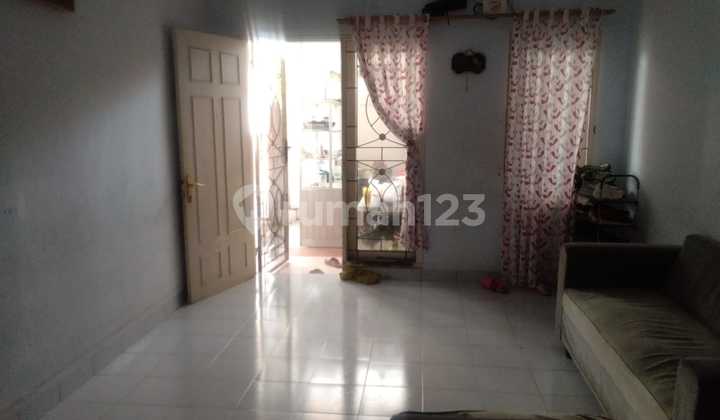 For Sale Ready-to-Occupy House in Harapan Indah 1, Bekasi 2