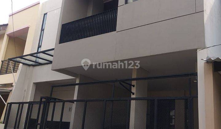 Dijual Rumah Siap Huni Di Rawamangun, Jakarta Timur
 1