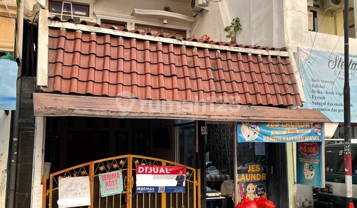 Di Jual Rumah Siap Huni Termasuk Kos-kosan 15 Kamar 1