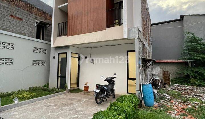 Rumah 2 Lantai Unfurnished - Dekat Dengan Kereta Cepat Jakarta Bandung - 4 Pintu Tol & Hanya 20 Menit Dari / Menuju Halim Perdanakusuma Airport 2