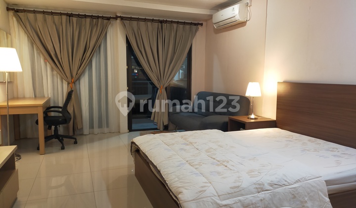 Studio Large Size Tamansari Semanggi Apartment - 6 Months Advance Rent Furnished Ready to Occupy
