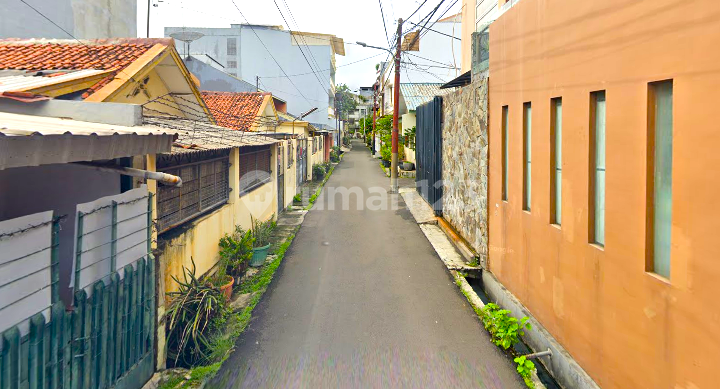 Rumah Tua Cideng. 9X13. Jalan 2 Mobil 2