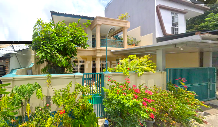 Rumah Jelambar Kav. Polri. 2 Lantai. 13X20. Jalan 2 Mobil.