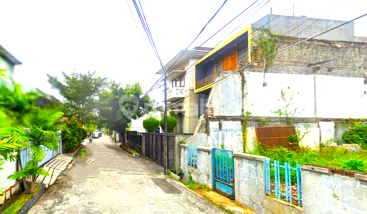 Rumah Tua Green Vile. 10X50. Jalan 2 Mobil 2