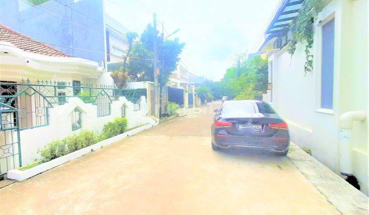 Rumah Green Ville. 2 Lantai. 11x20. Jalan Lebar 2 Mobil 2